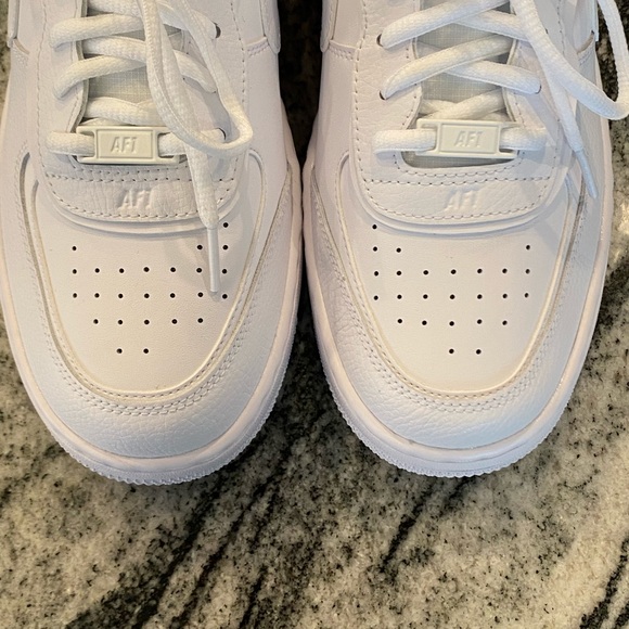 New Nike Air Force 1s Shadows Sneakers - Picture 3 of 11